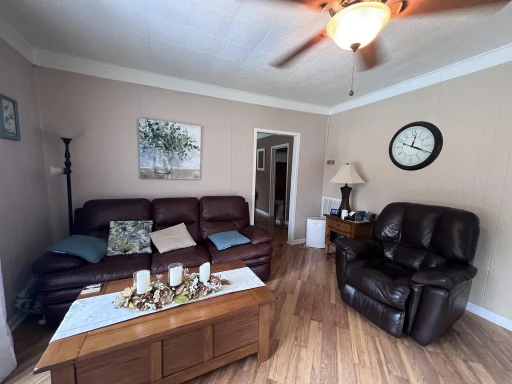 59 River Road Miracle KY 40856