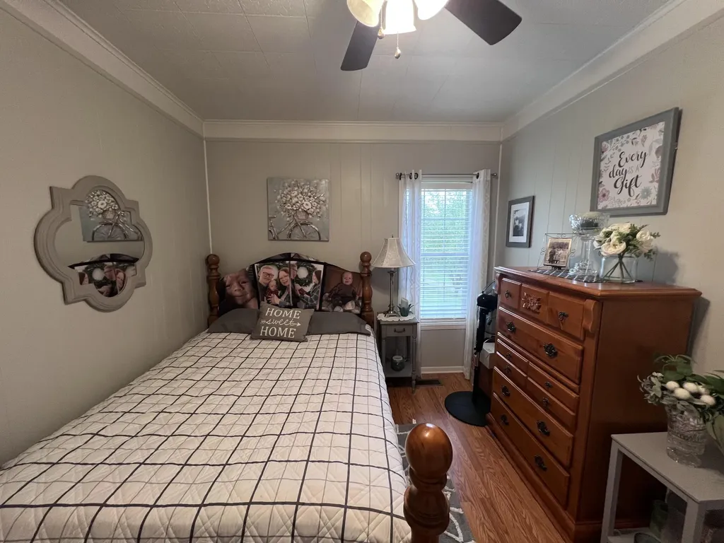 59 River Road Miracle KY 40856