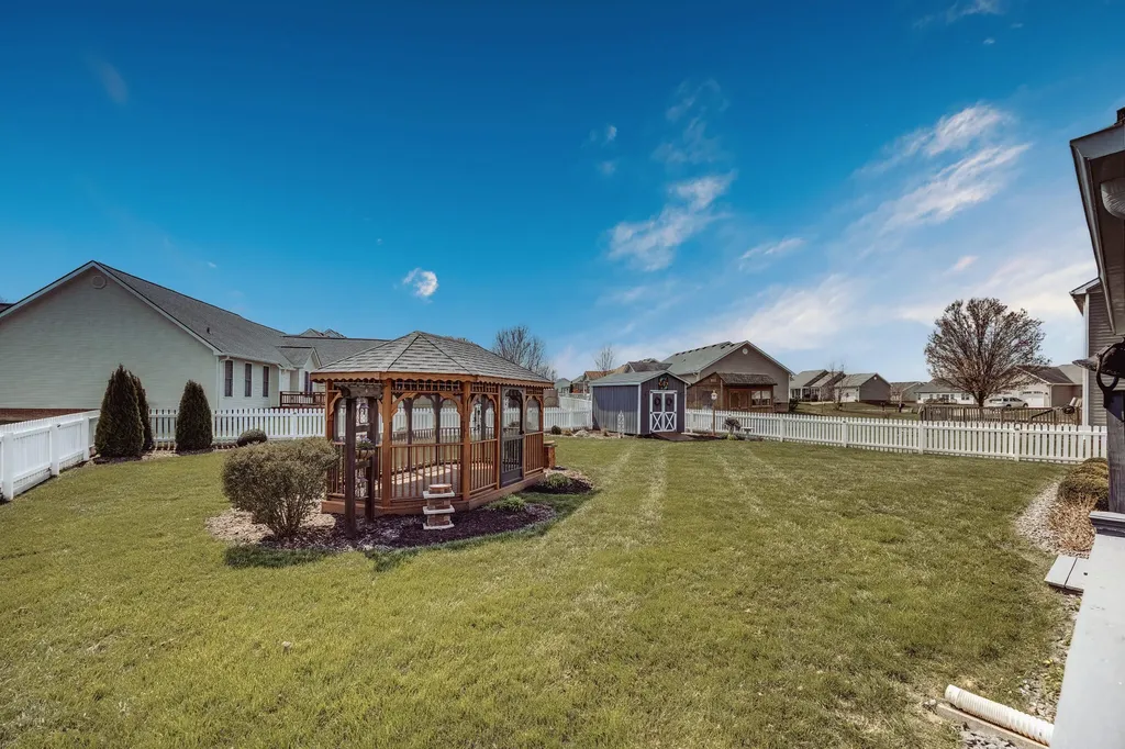 115 Wetherby Lane Danville KY 40422