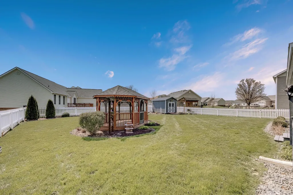 115 Wetherby Lane Danville KY 40422