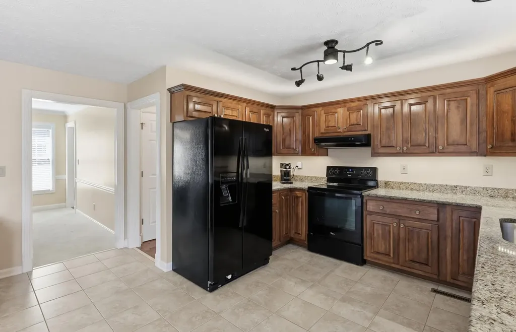 4733 Ironbridge Drive Lexington KY 40515