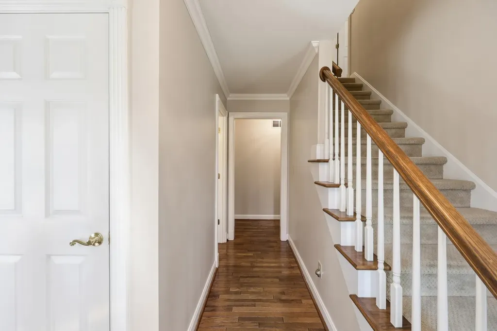 4733 Ironbridge Drive Lexington KY 40515
