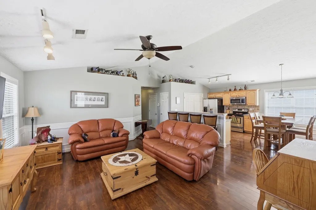 321 Loblolly Court Lexington KY 40514