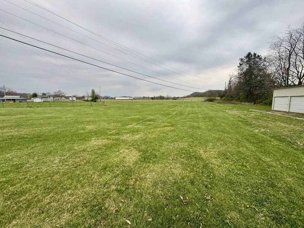 1031 Highway 1016 Berea KY 40403