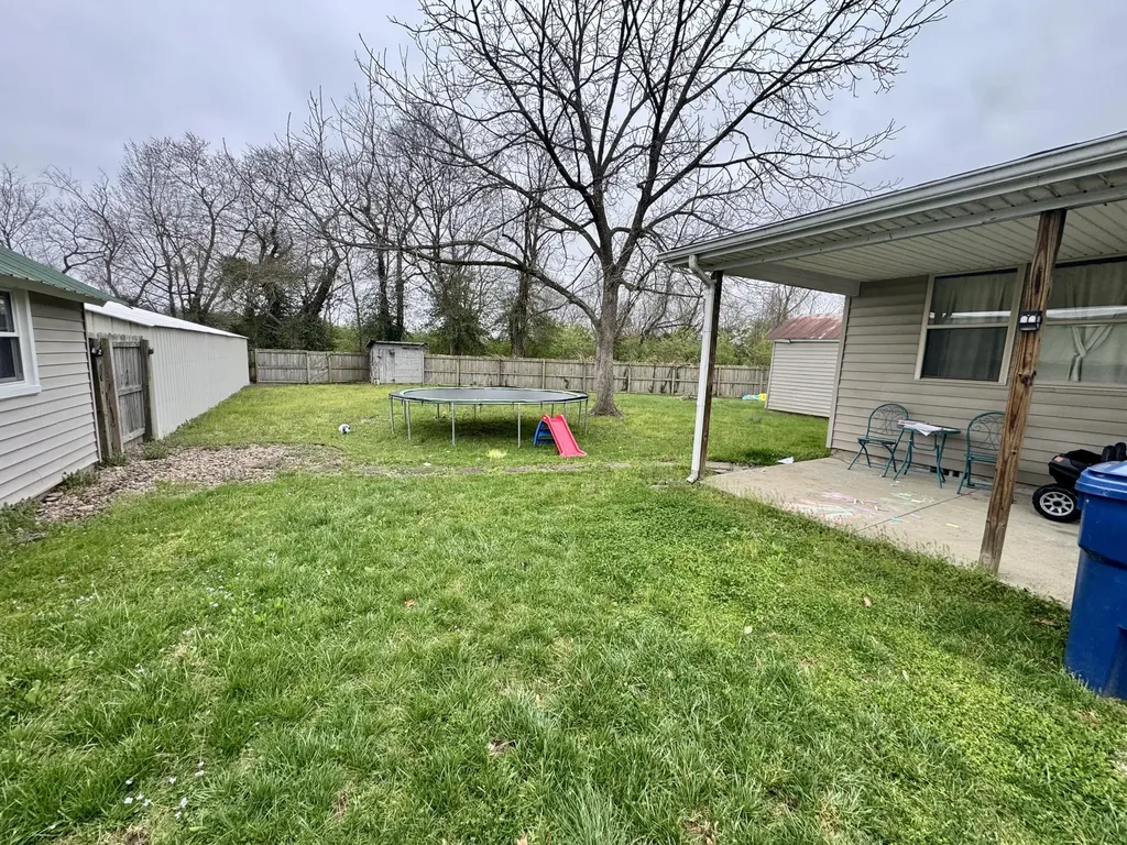 1031 Highway 1016 Berea KY 40403