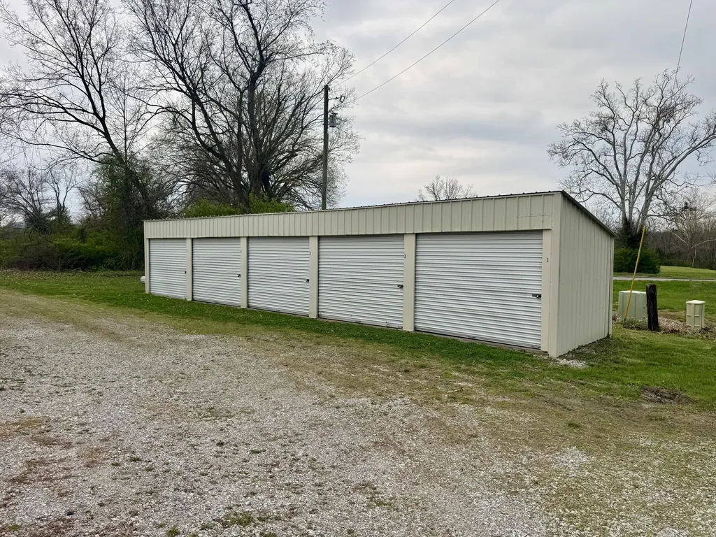 1031 Highway 1016 Berea KY 40403