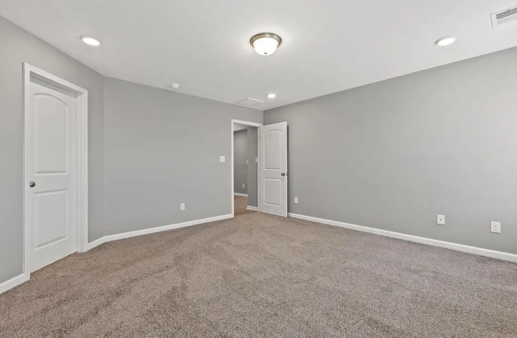 6072 Arbor Wds Way Richmond KY 40475