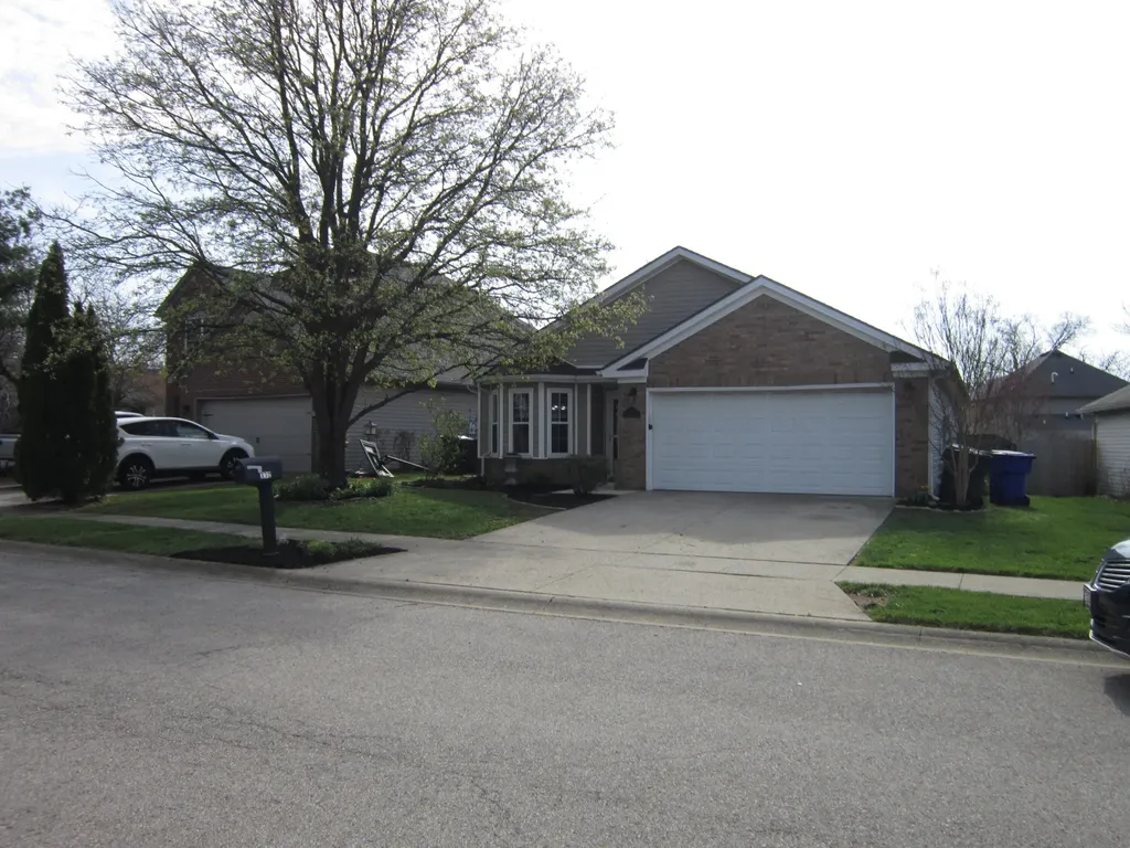 332 Ella Rae Lane Lexington KY 40511