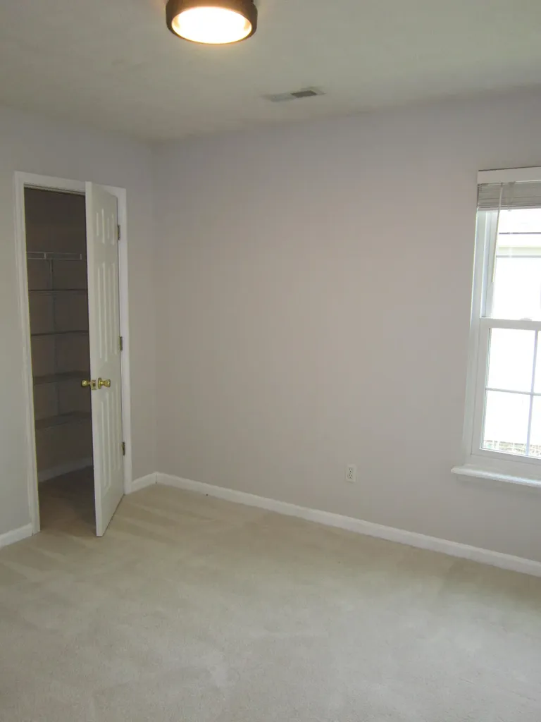 332 Ella Rae Lane Lexington KY 40511