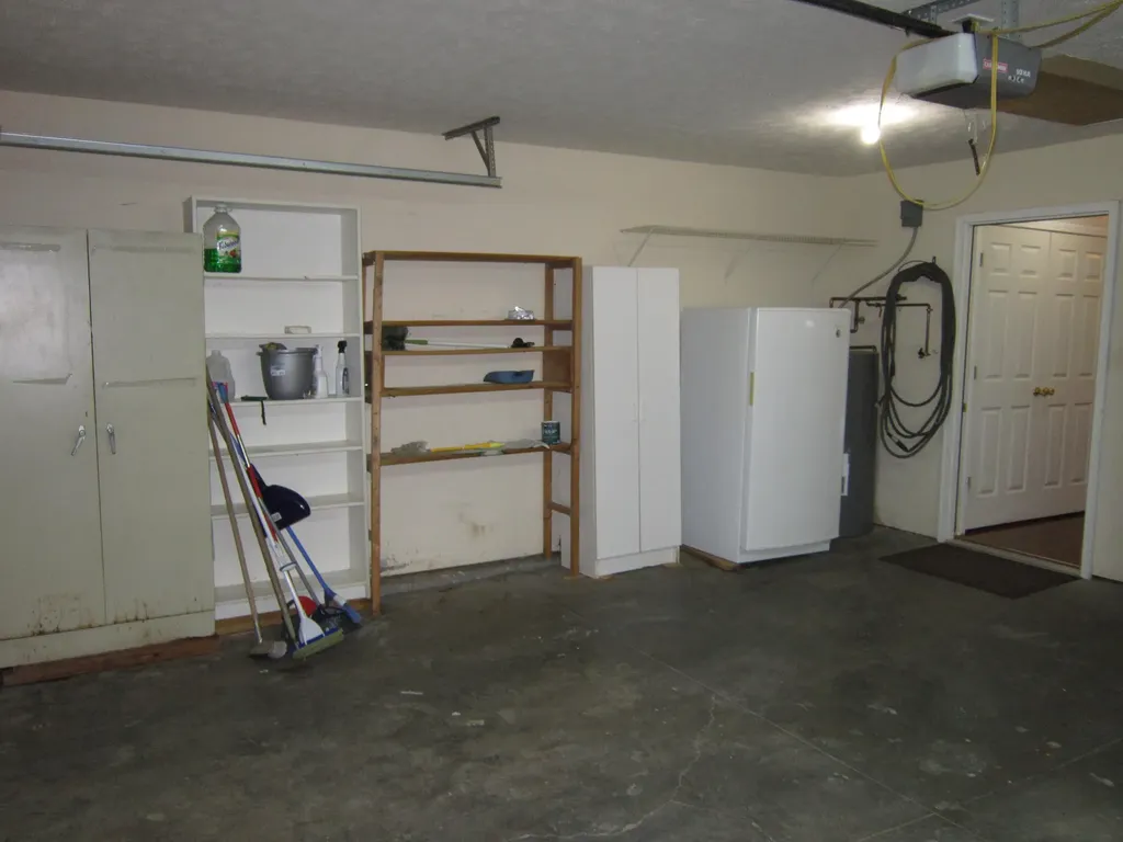 332 Ella Rae Lane Lexington KY 40511