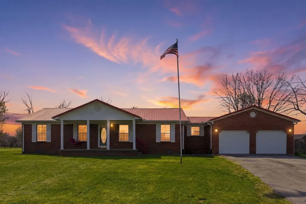 1143 Breezy Lane Berea KY 40403