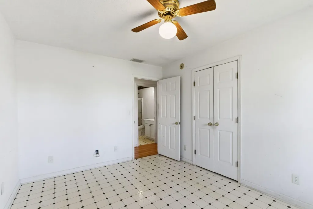 1143 Breezy Lane Berea KY 40403