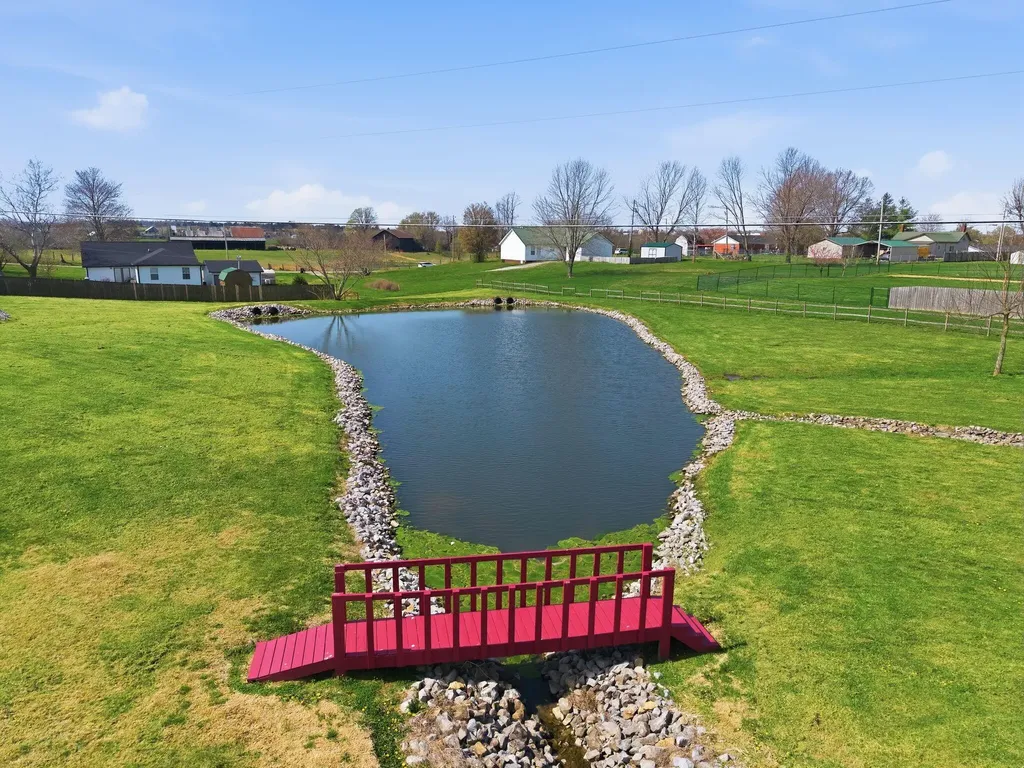 1143 Breezy Lane Berea KY 40403