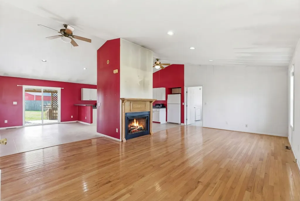 1143 Breezy Lane Berea KY 40403