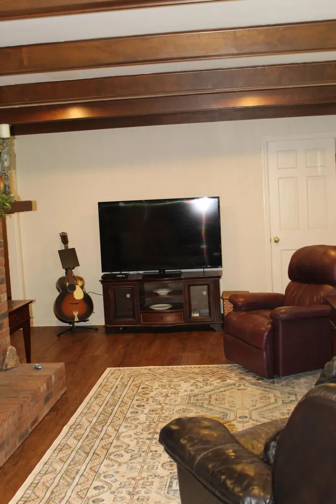 8455 Perryville Road Danville KY 40422