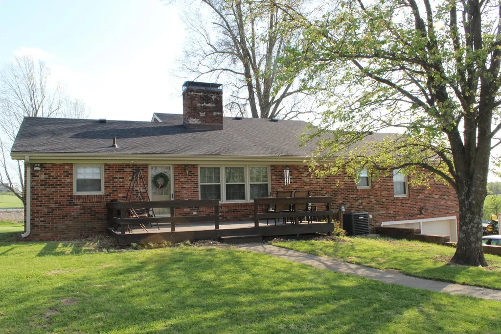 8455 Perryville Road Danville KY 40422