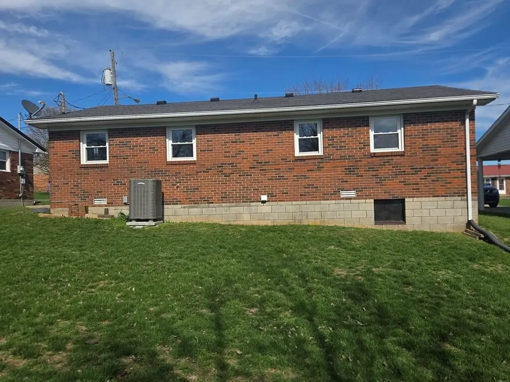 155 Alice Avenue Flemingsburg KY 41041