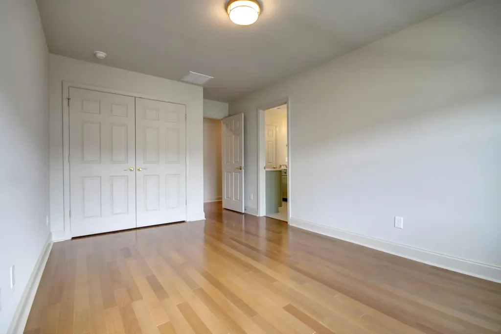 1356 Angus Trail Lexington KY 40509