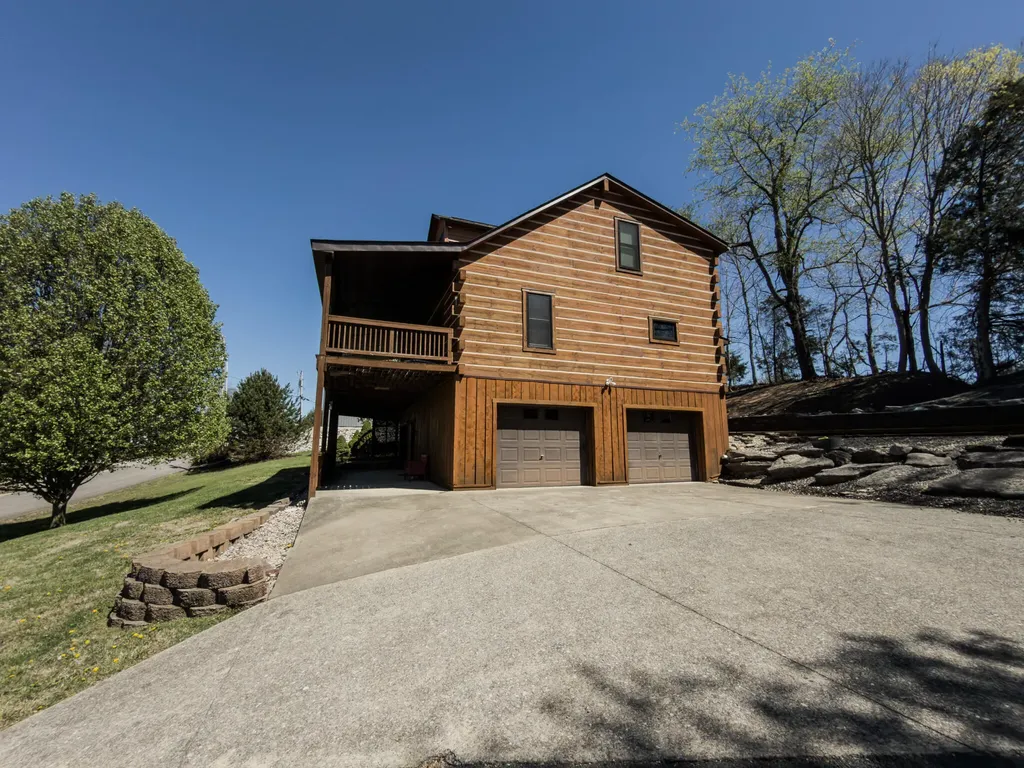 160 Mystic View Road Monticello KY 42633