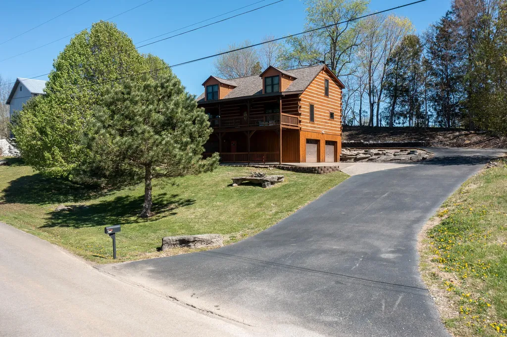 160 Mystic View Road Monticello KY 42633