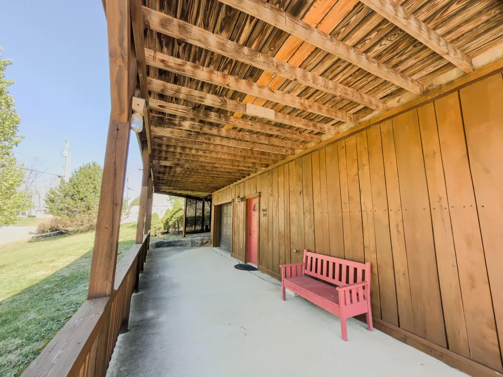 160 Mystic View Road Monticello KY 42633