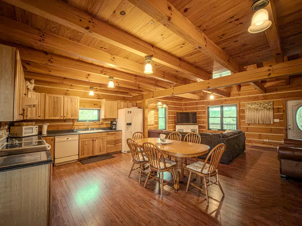 160 Mystic View Road Monticello KY 42633