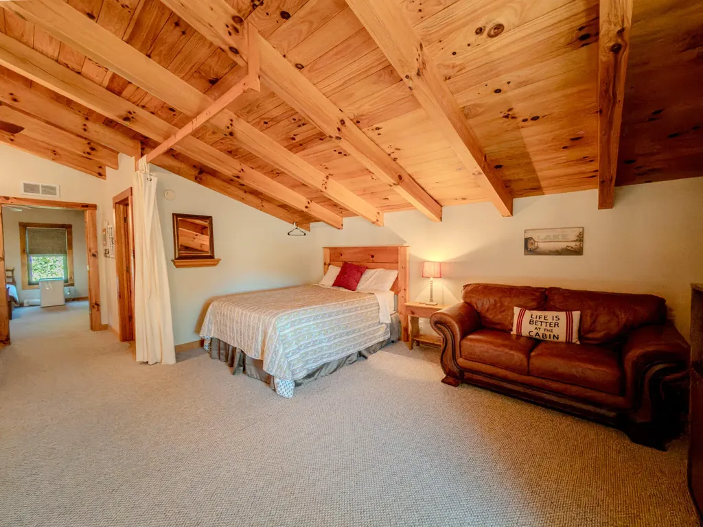 160 Mystic View Road Monticello KY 42633