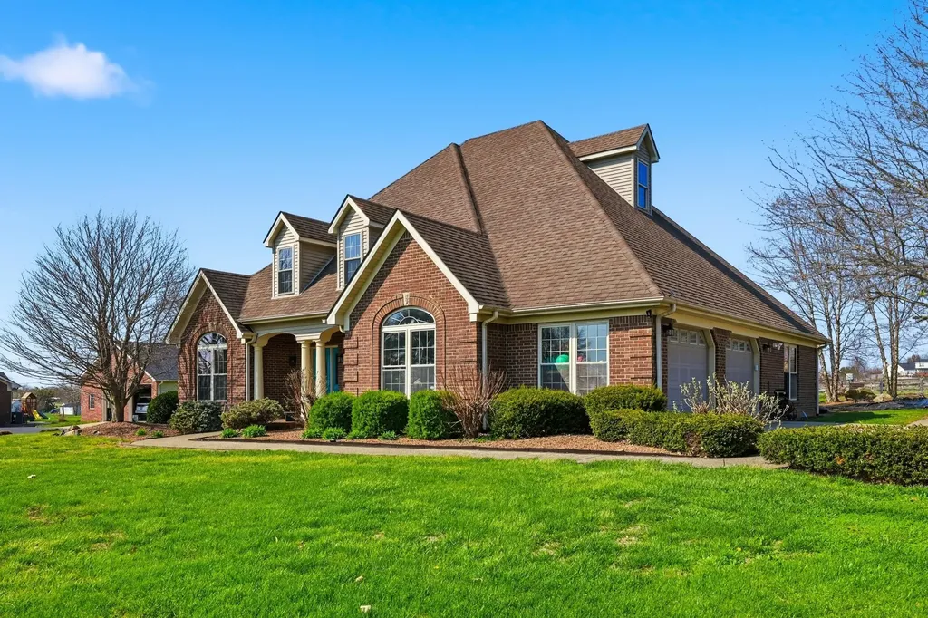 104 Sutton Lane Lancaster KY 40444