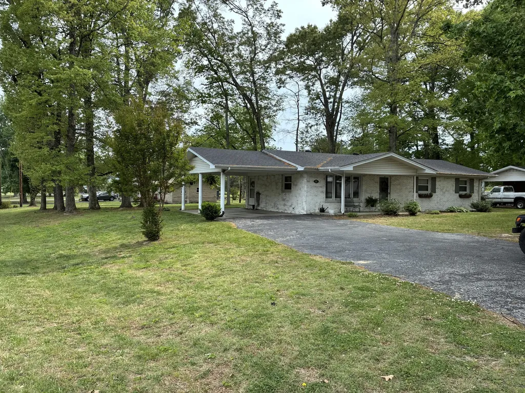 111 Butler Drive Russell Springs KY 42642