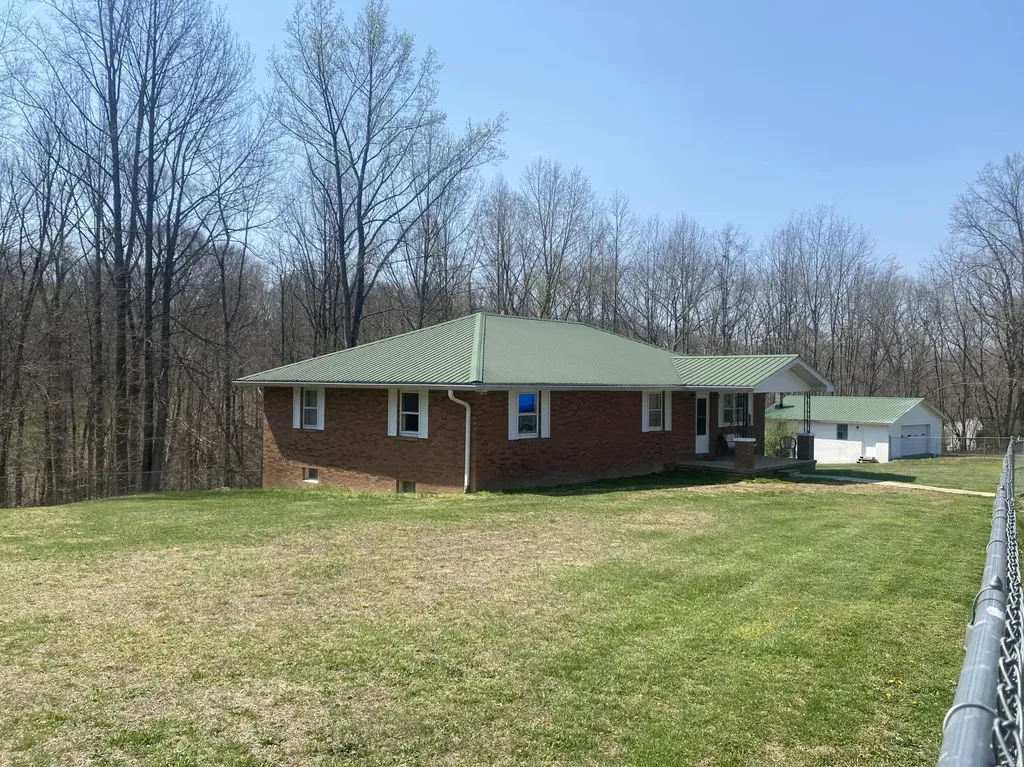 281 Harrison Road Knifley KY 42753