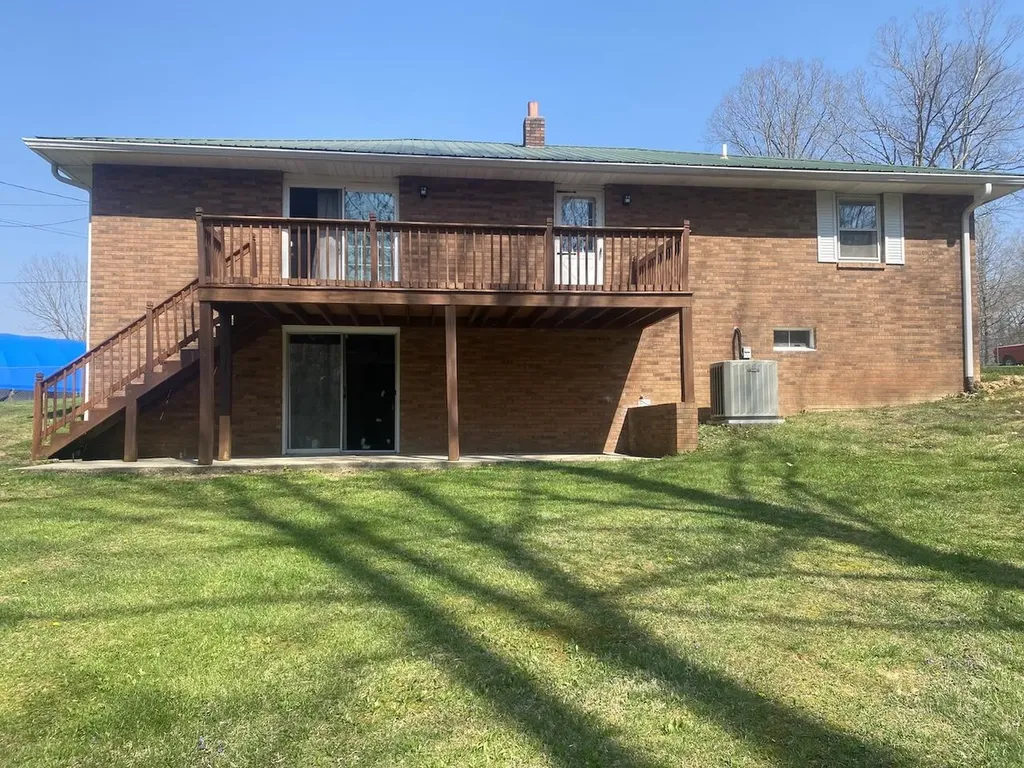 281 Harrison Road Knifley KY 42753