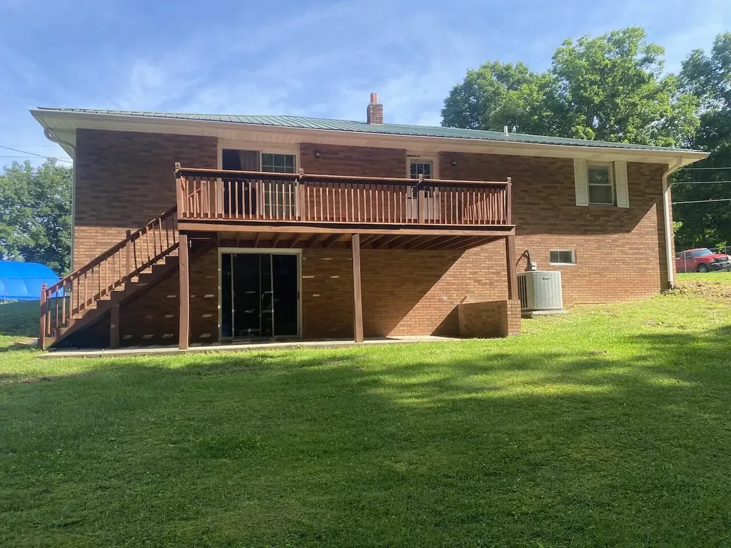 281 Harrison Road Knifley KY 42753
