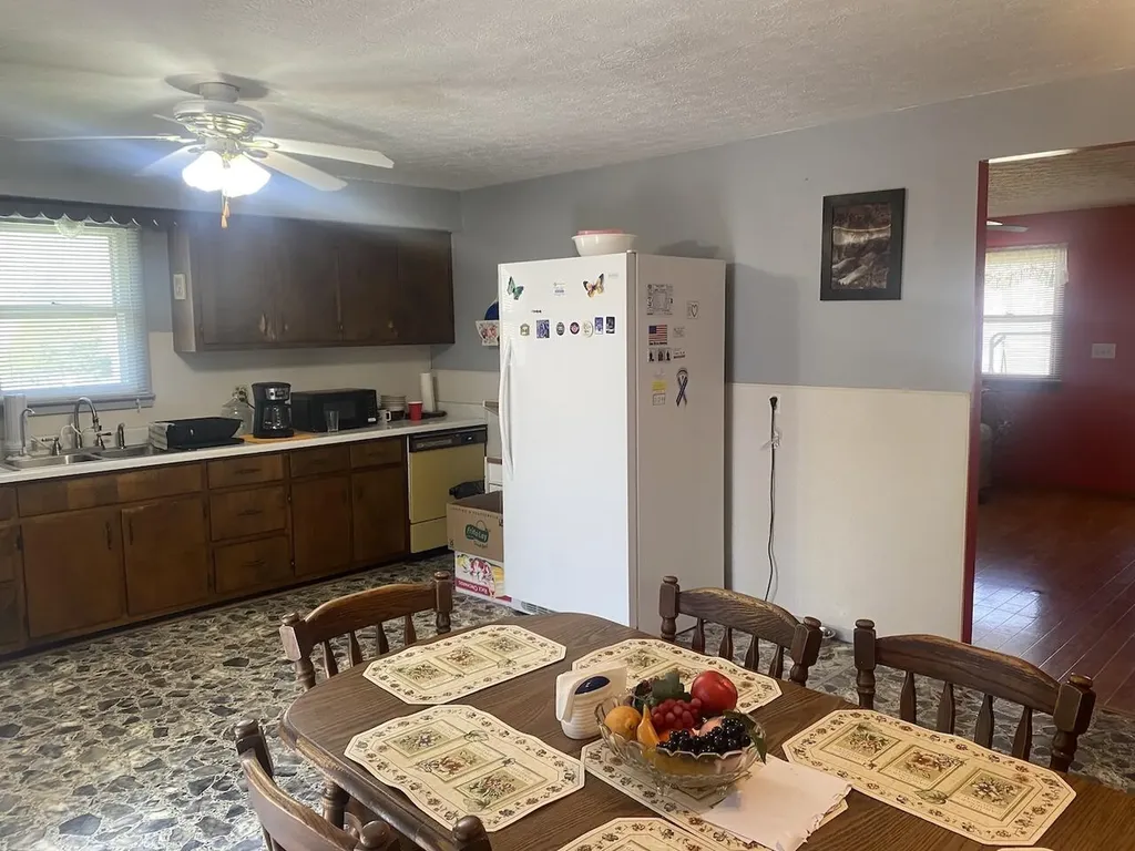 281 Harrison Road Knifley KY 42753