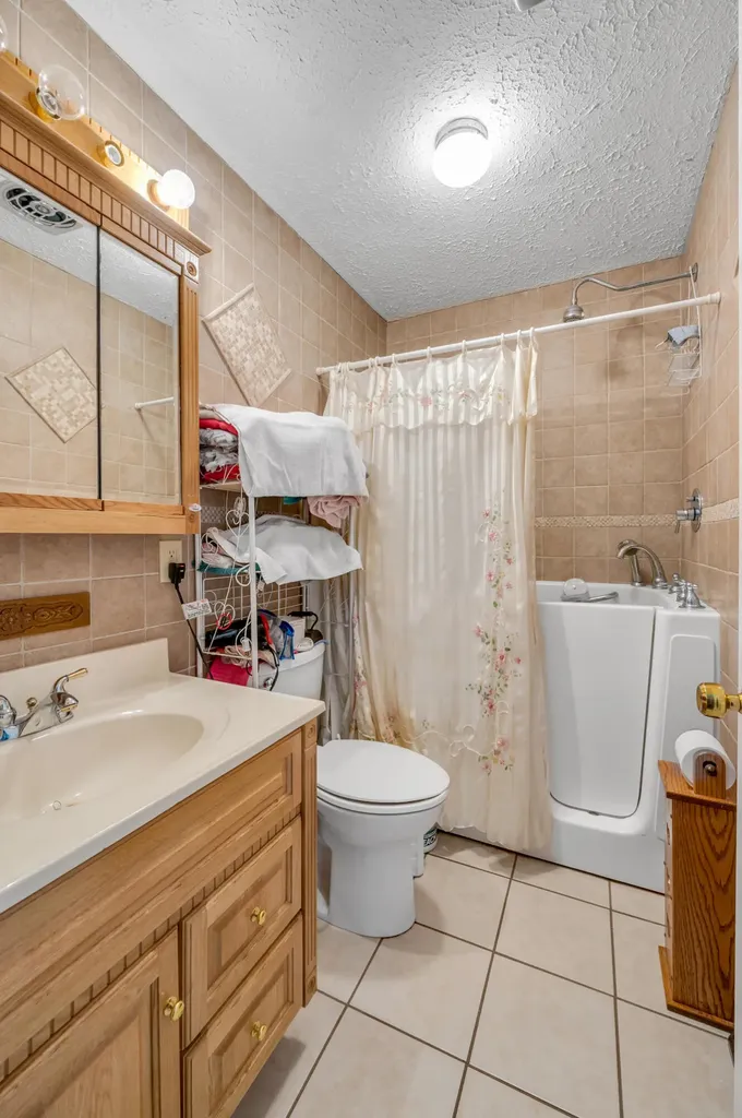 225 Blueberry Lane Mt Sterling KY 40353