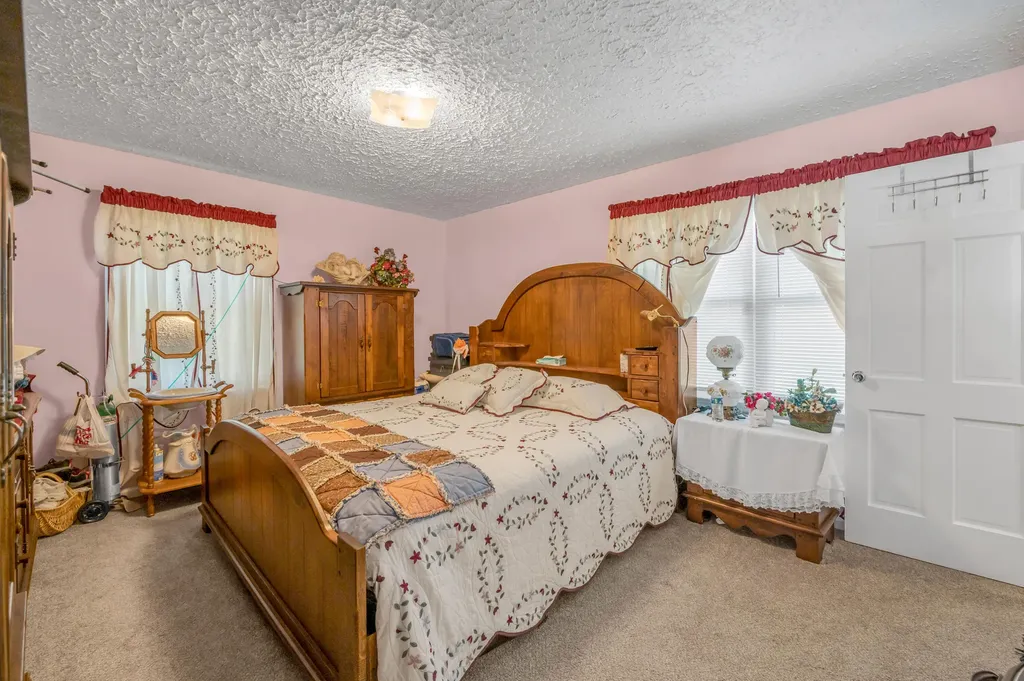 225 Blueberry Lane Mt Sterling KY 40353