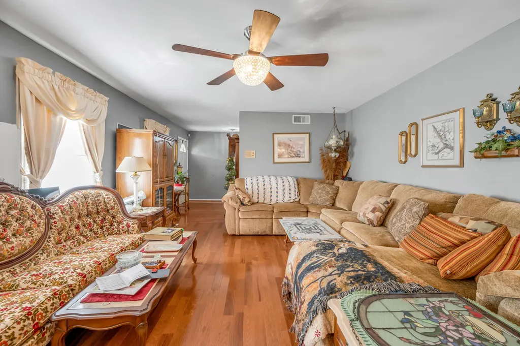 225 Blueberry Lane Mt Sterling KY 40353