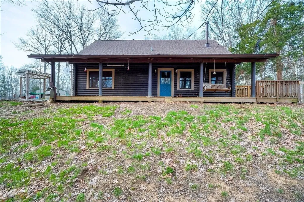 1049 Mcdonald Road Lawrenceburg KY 40342