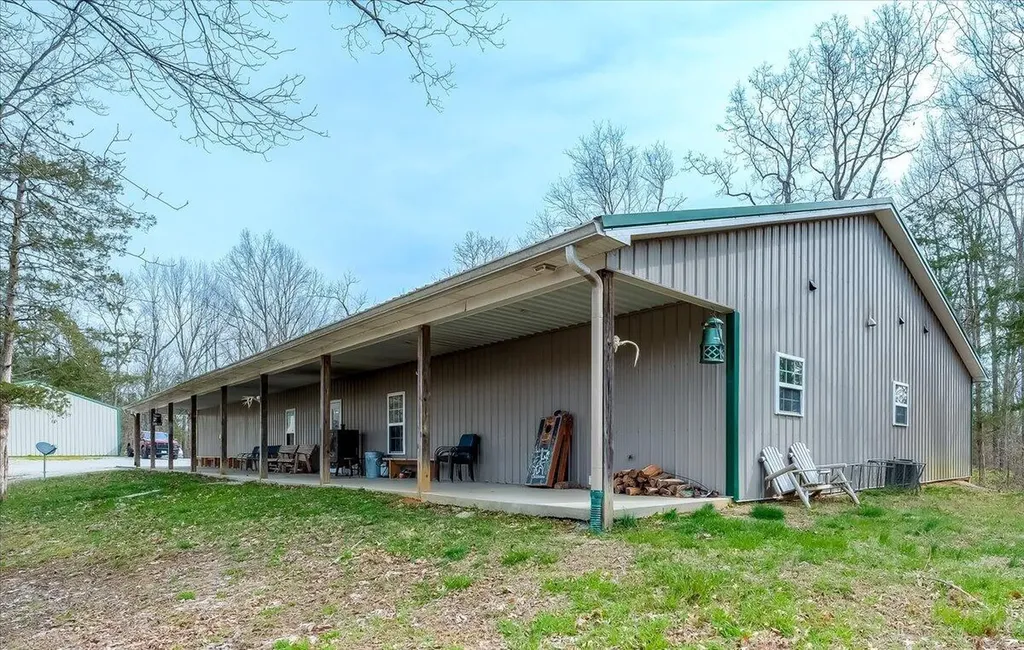 1049 Mcdonald Road Lawrenceburg KY 40342