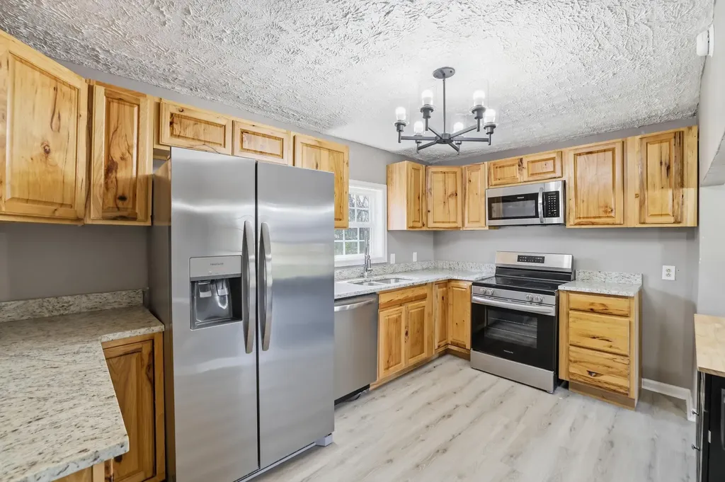 660 Jones Knob Road Somerset KY 42501