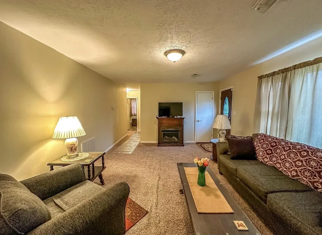 45 Shirley Street Mt Vernon KY 40456