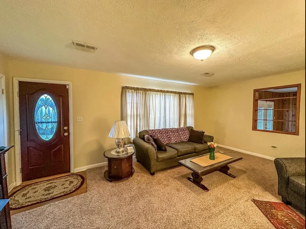 45 Shirley Street Mt Vernon KY 40456