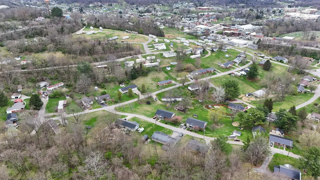 45 Shirley Street Mt Vernon KY 40456
