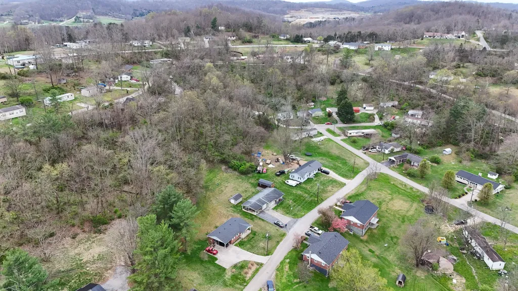 45 Shirley Street Mt Vernon KY 40456