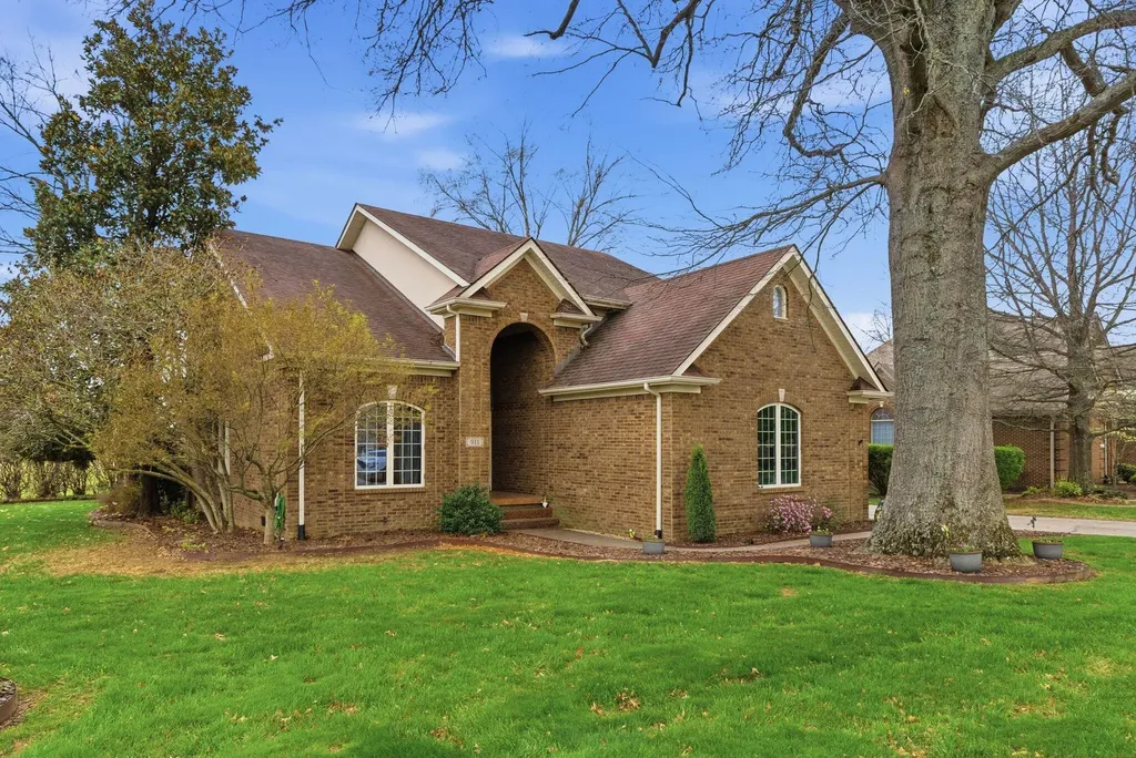 911 Cabernet Drive Berea KY 40403