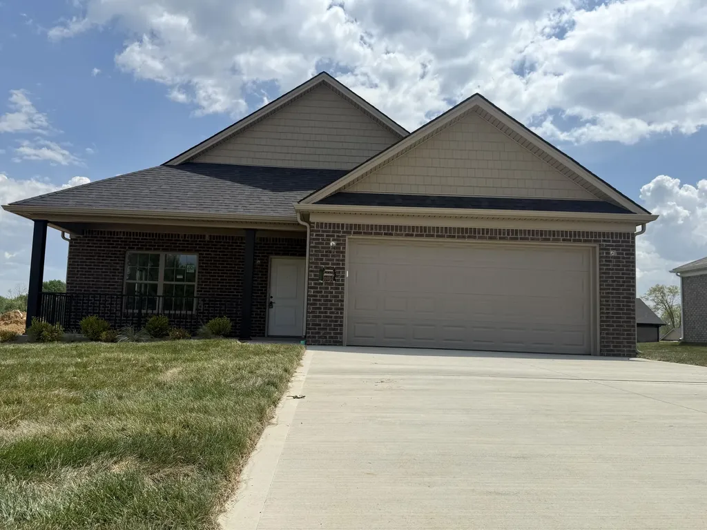 307 Cinchpost Circle London KY 40744