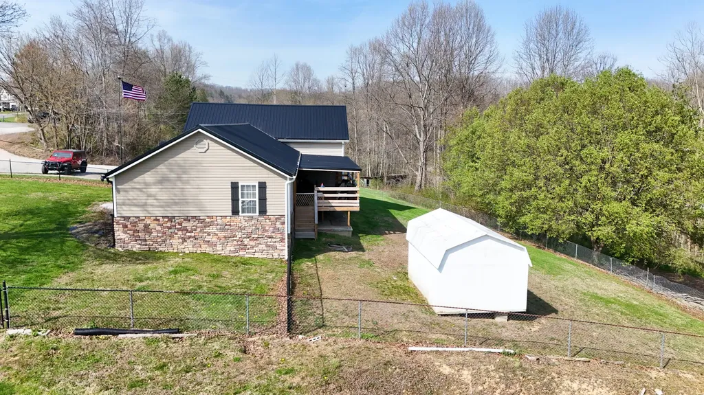 230 Stephen Trace Road Barbourville KY 40906