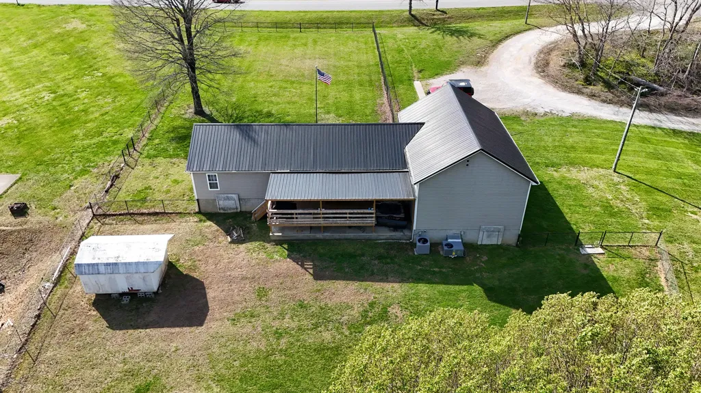 230 Stephen Trace Road Barbourville KY 40906