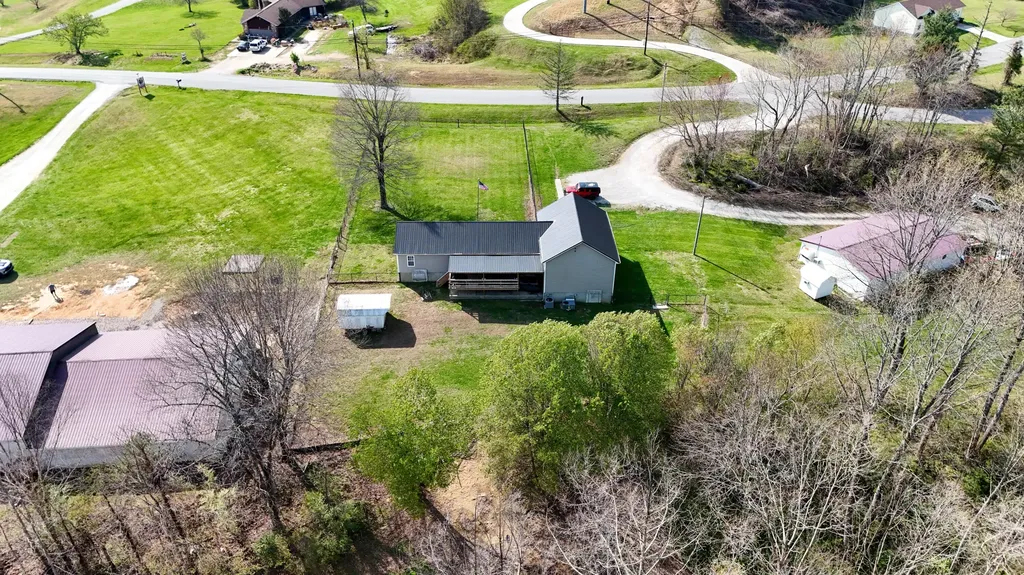 230 Stephen Trace Road Barbourville KY 40906