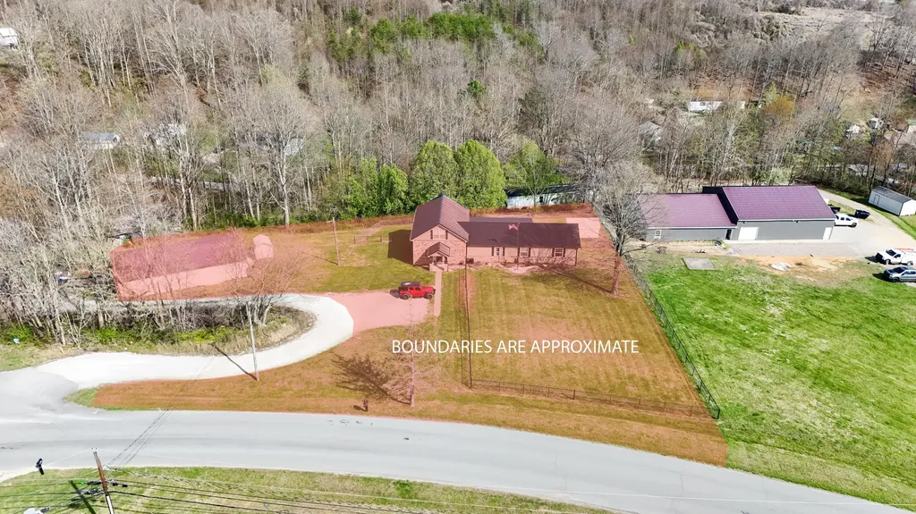 230 Stephen Trace Road Barbourville KY 40906
