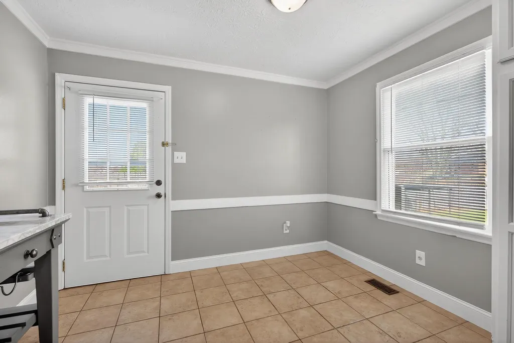 601 Edgewood Drive Nicholasville KY 40356